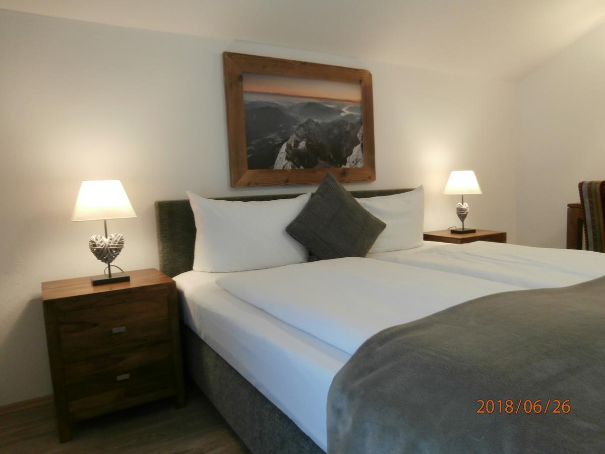 Ferienwohnung Anna Garmisch-Partenkirchen Dış mekan fotoğraf