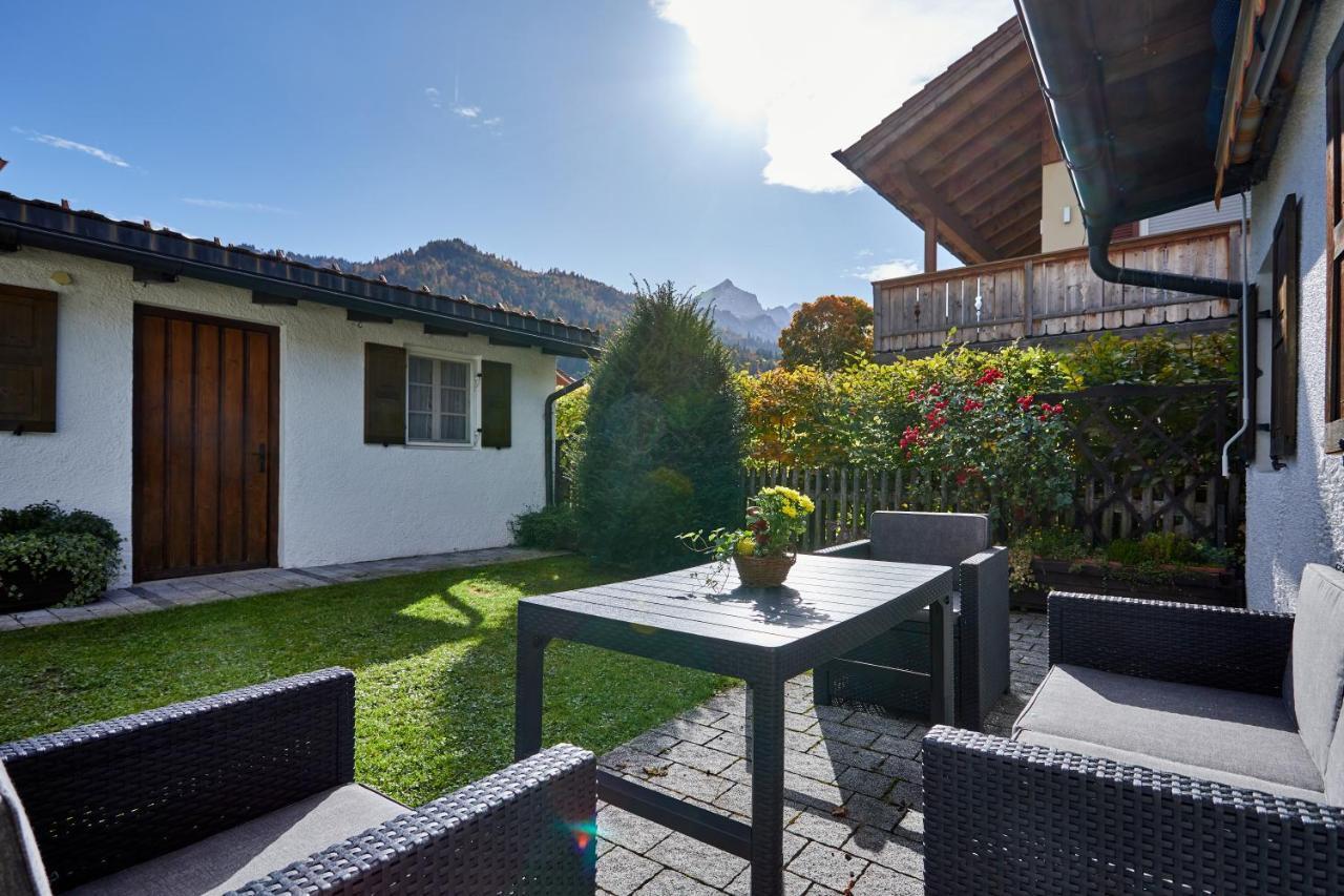 Ferienwohnung Anna Garmisch-Partenkirchen Dış mekan fotoğraf